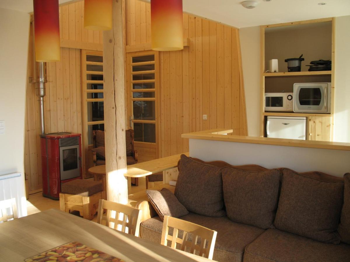 Les Loges Du Jura 4 Etoiles Lejlighed Nanchez Eksteriør billede